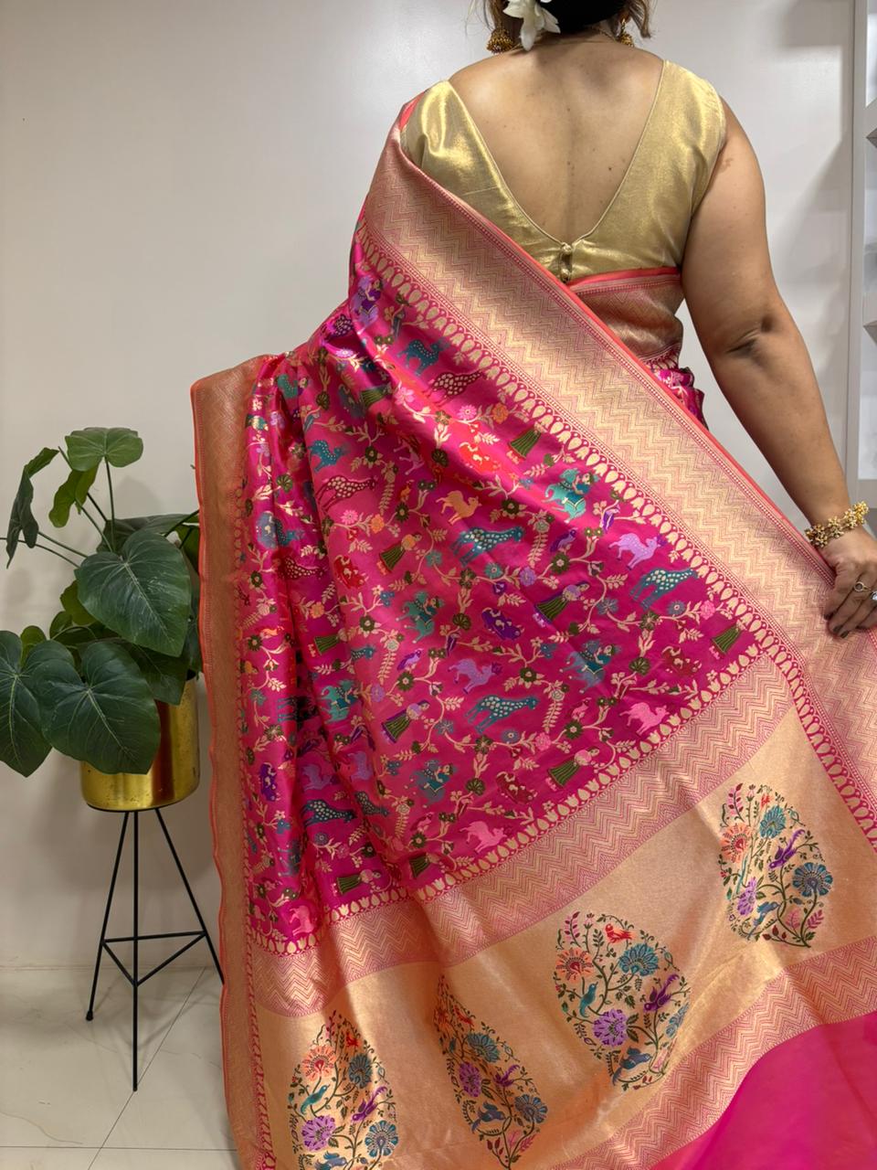 Pink Handloom Banarasi Pure Katan Silk Animal Flower Design Meenkari Saree - Luxurion World