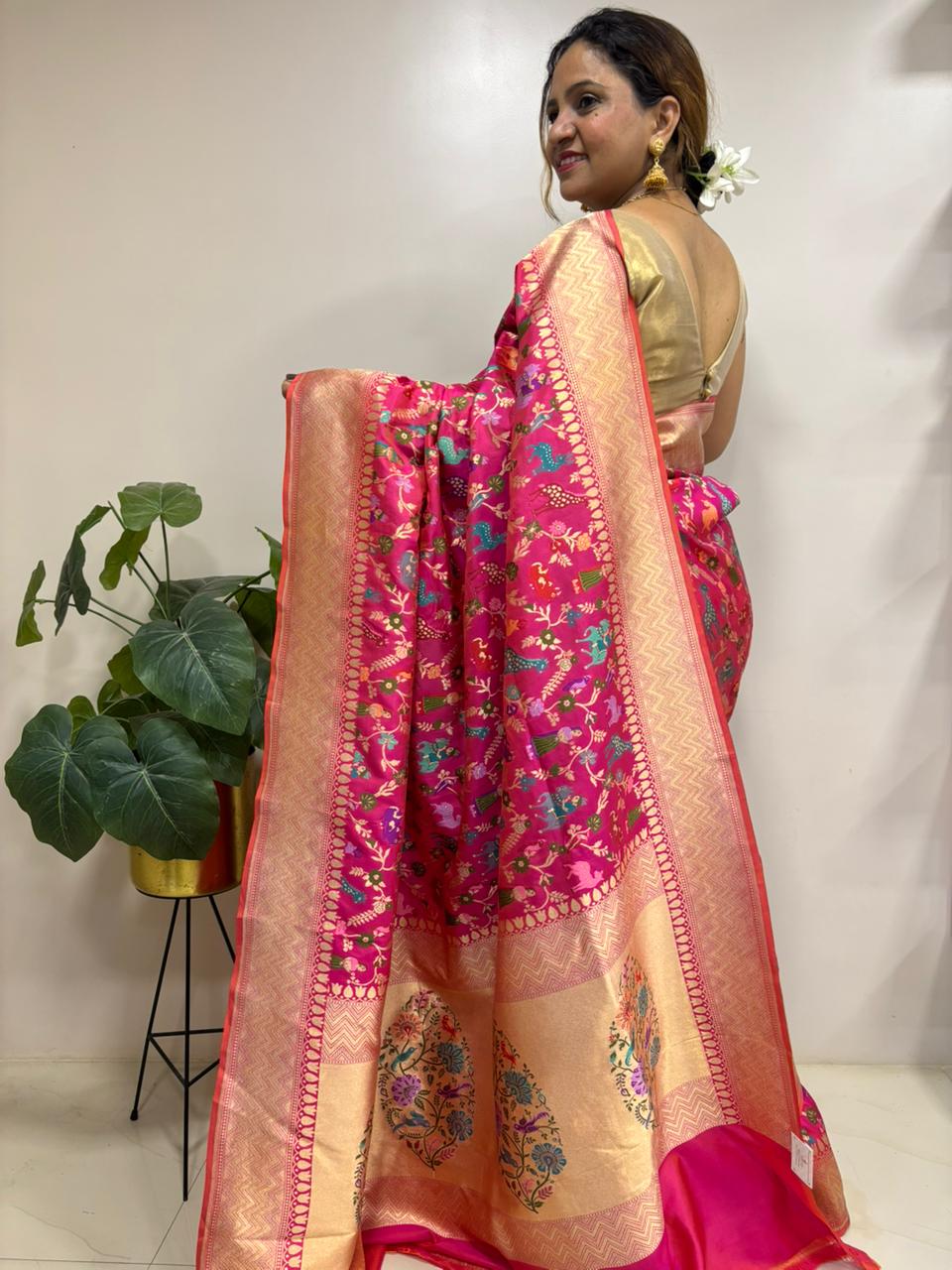 Pink Handloom Banarasi Pure Katan Silk Animal Flower Design Meenkari Saree - Luxurion World
