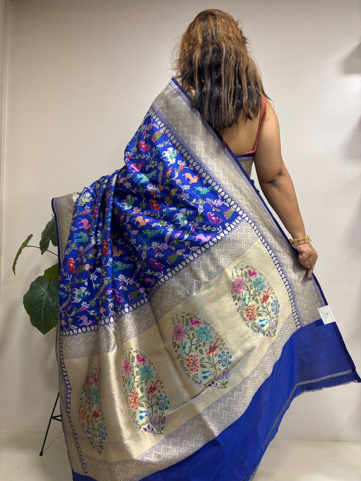 Blue Handloom Banarasi Pure Katan Silk Animal Flower Design Meenkari Saree - Luxurion World