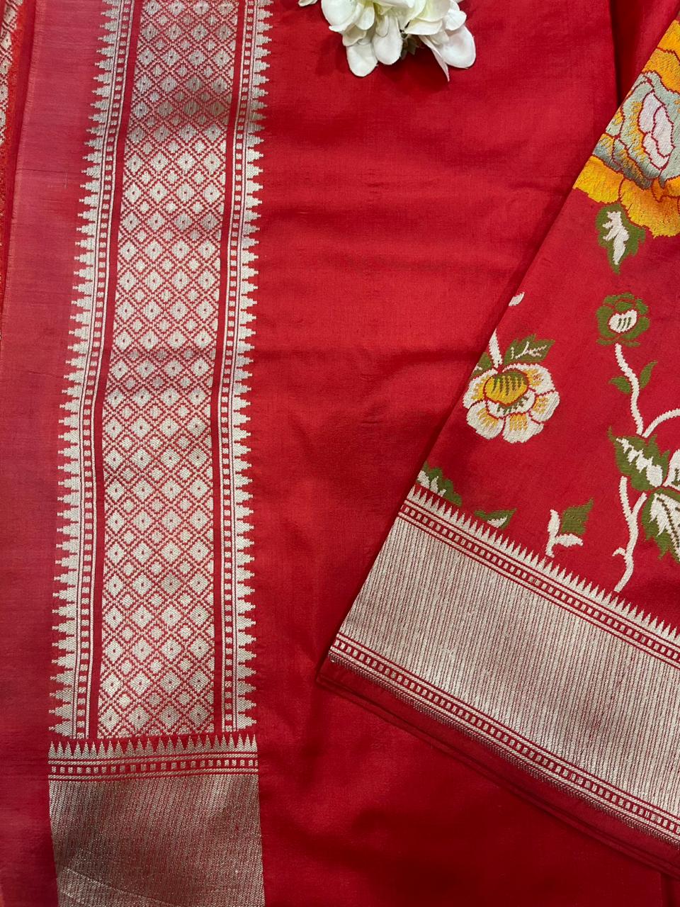 Red Handloom Banarasi Pure Katan Silk Meenkari Flower Design Saree - Luxurion World