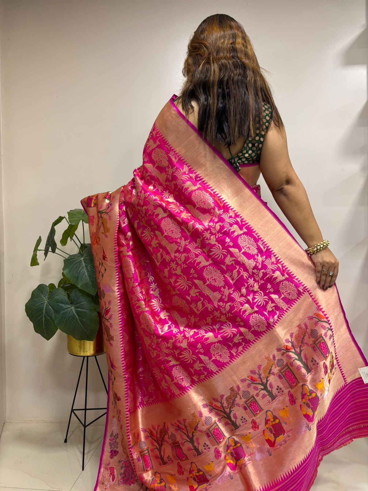 Pink Handloom Banarasi Pure Katan Silk Village Design Meenakari Saree - Luxurion World