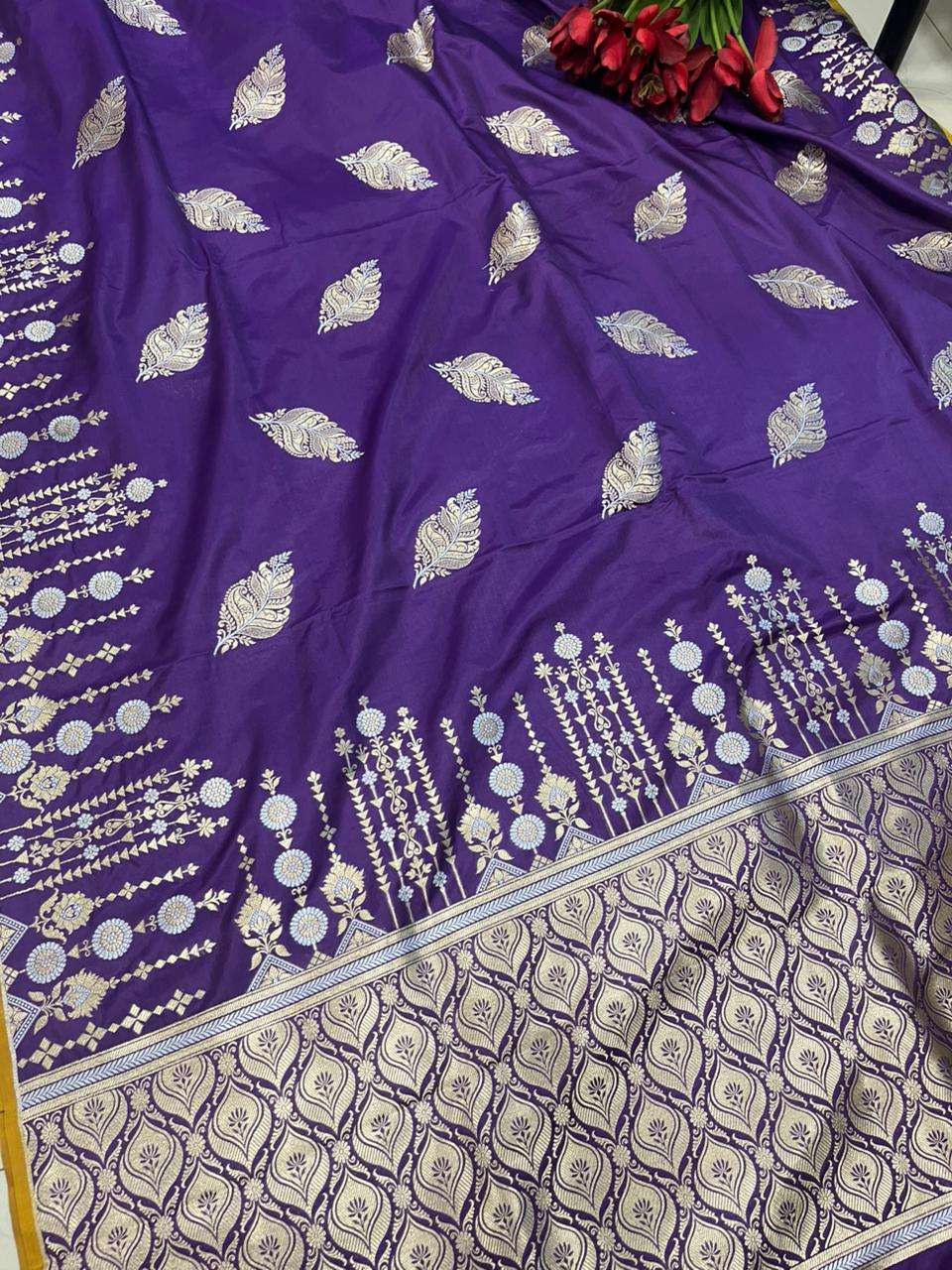 Purple Handloom Banarasi Pure Katan Silk Leaf Design Sona Roopa Saree - Luxurion World