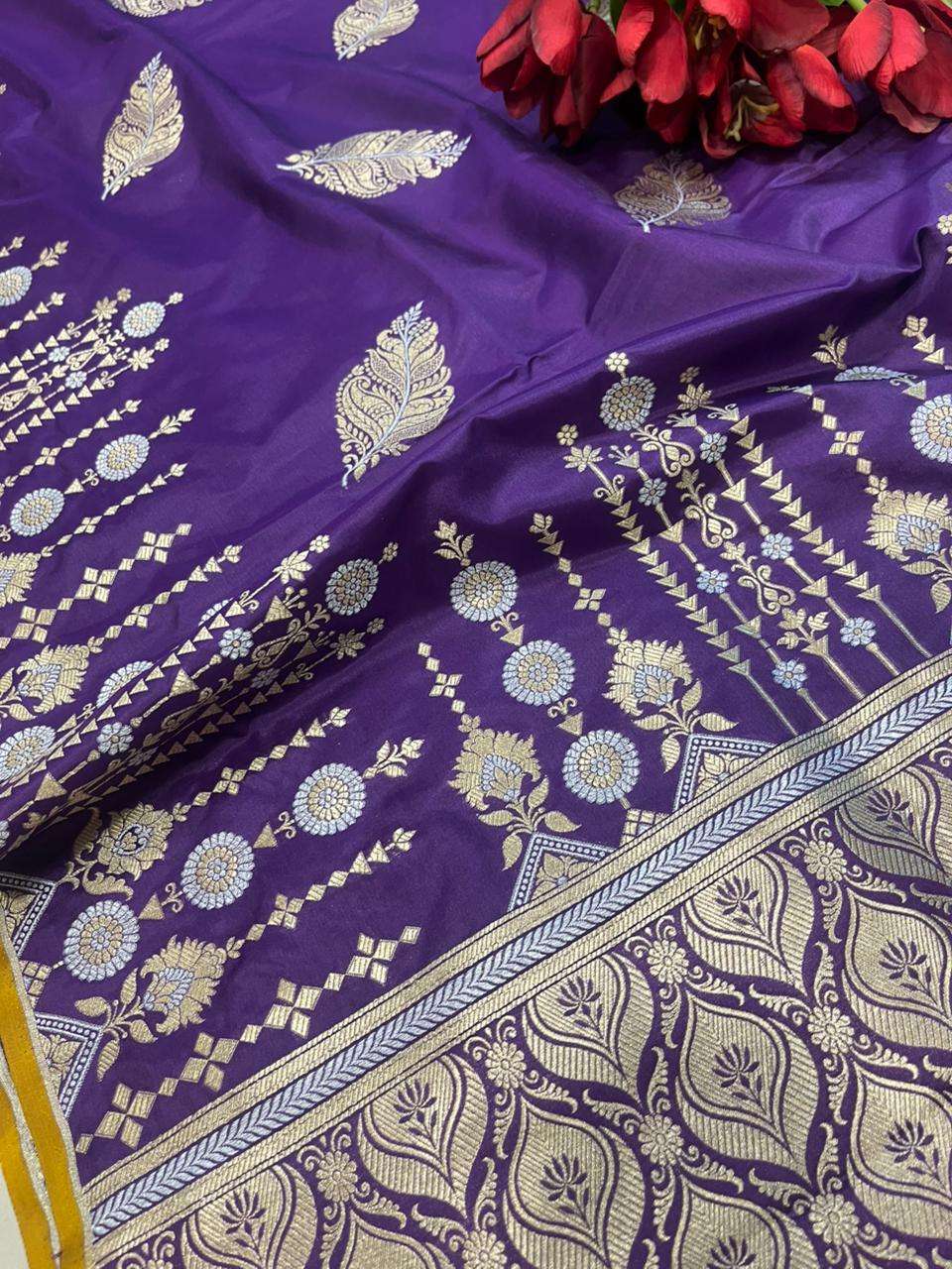 Purple Handloom Banarasi Pure Katan Silk Leaf Design Sona Roopa Saree - Luxurion World
