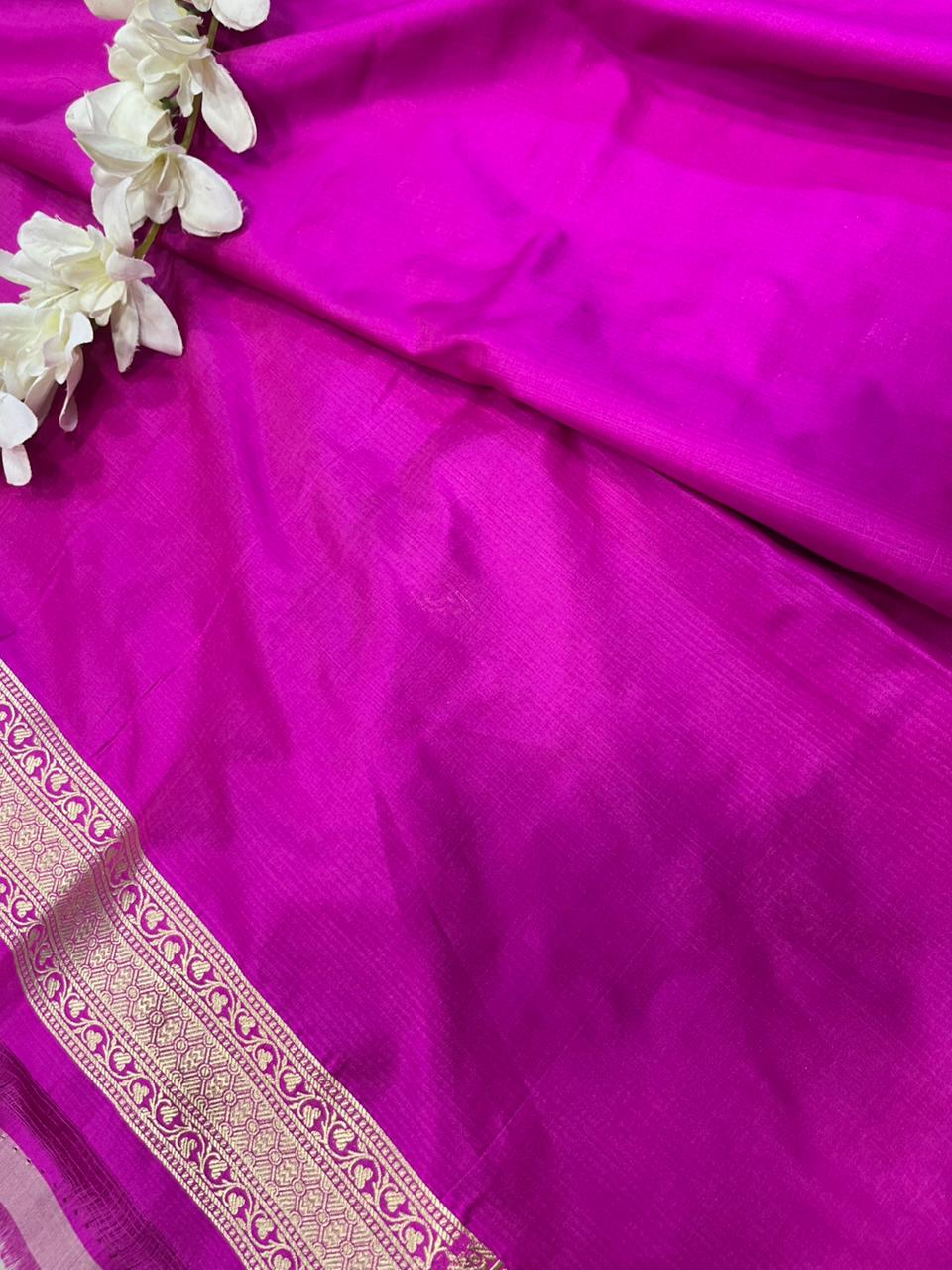 Pink Handloom Banarasi Pure Katan Silk Flower Booti Design Saree - Luxurion World