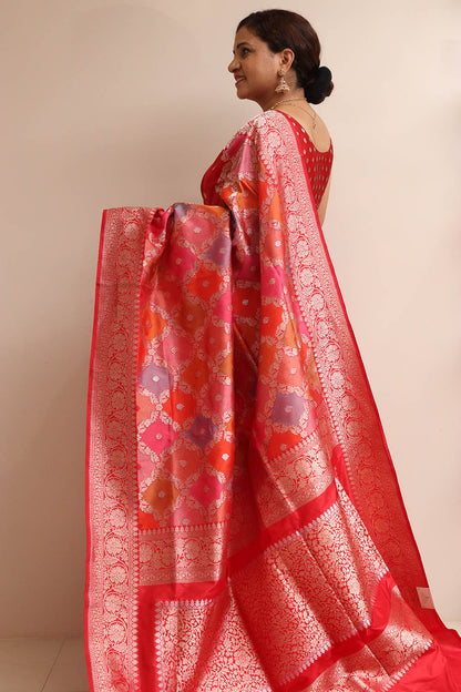 Exquisite Banarasi Handloom Pure Katan Silk Rangkat Saree - Luxurion World