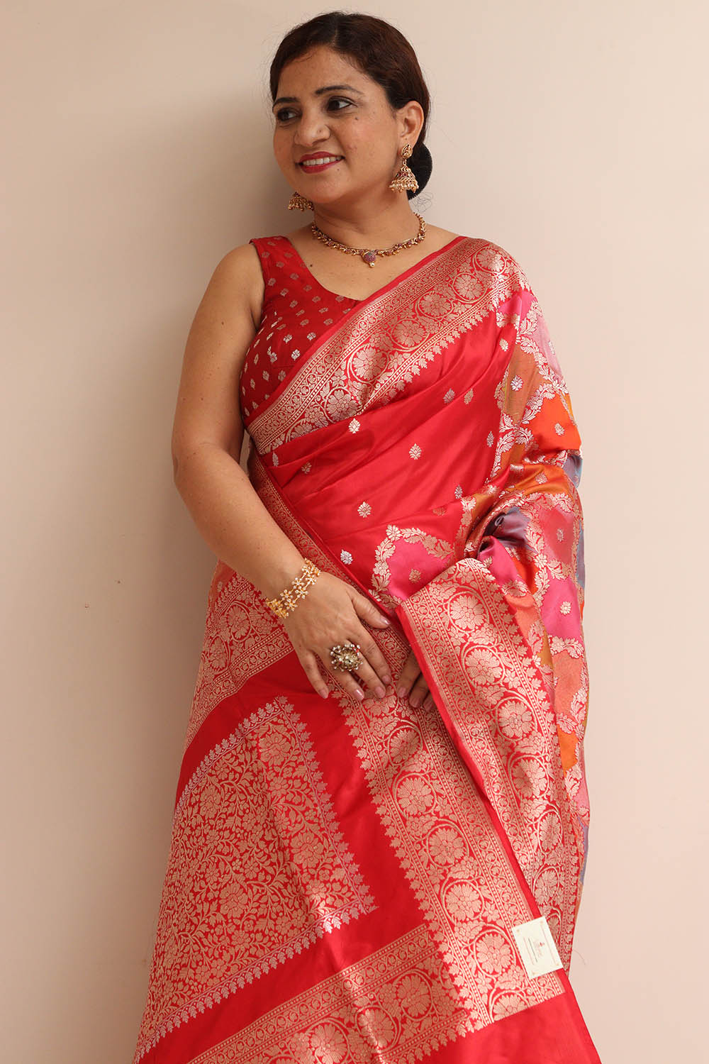 Exquisite Banarasi Handloom Pure Katan Silk Rangkat Saree - Luxurion World
