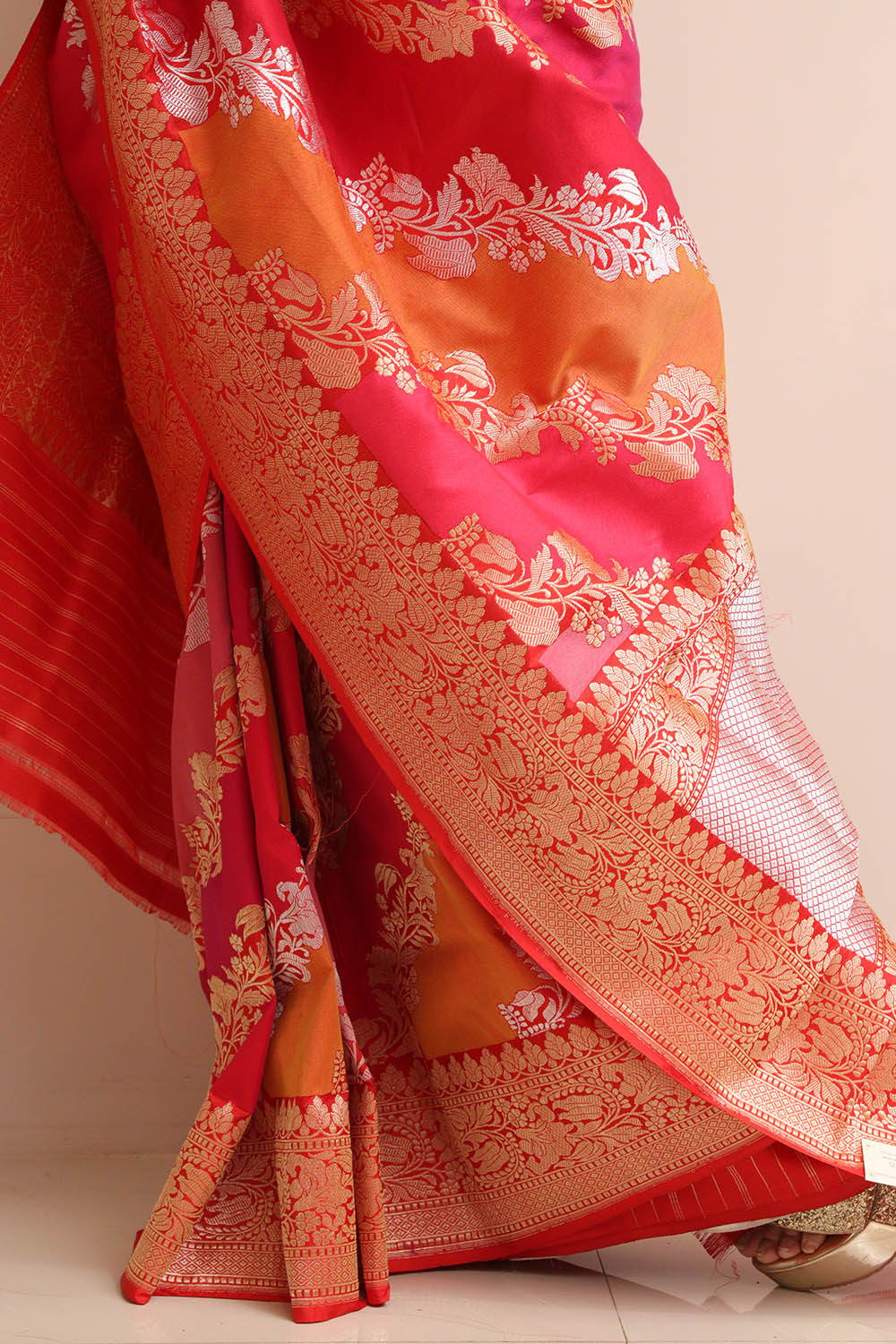Exquisite Multicolor Banarasi Handloom Pure Katan Silk Rangkat Saree - Luxurion World