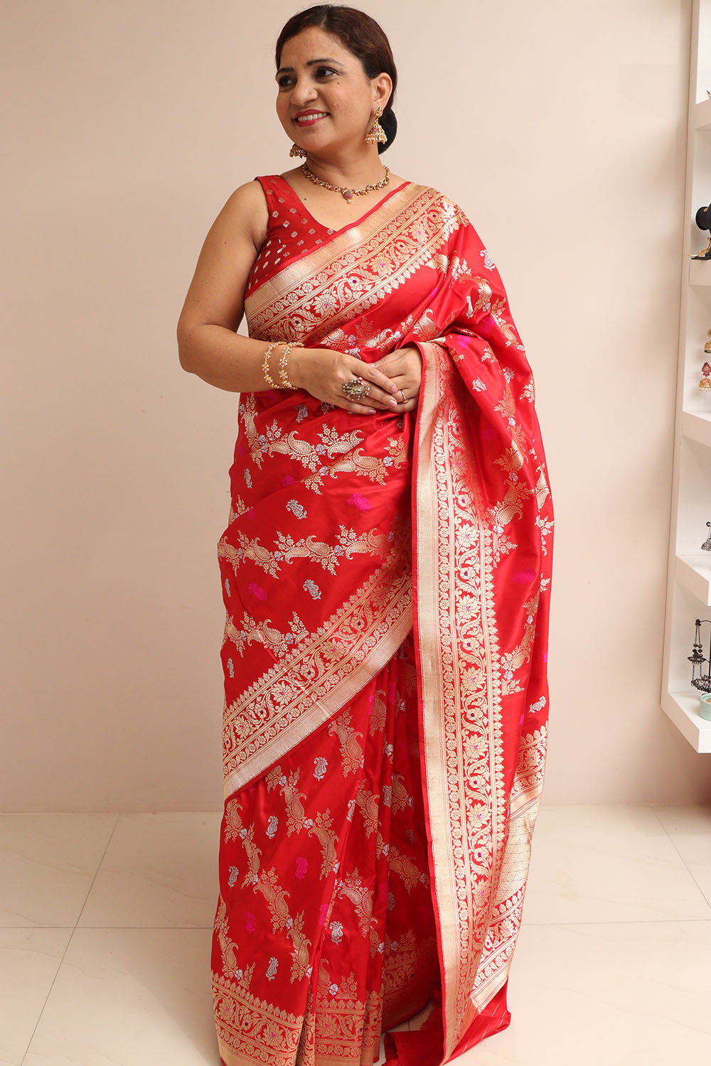 Red Banarasi Handloom Pure Katan Silk Sona Roopa Paisley Design Saree - Luxurion World