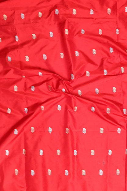Red Banarasi Handloom Pure Katan Silk Sona Roopa Paisley Design Saree - Luxurion World