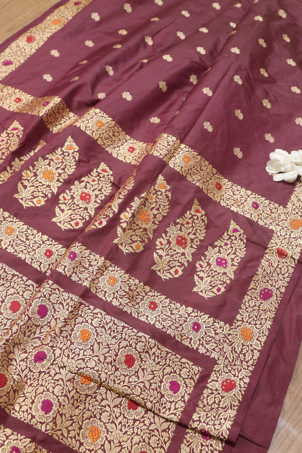Exquisite Maroon Handloom Banarasi Pure Katan Silk Kadwa Meenakari Saree - Luxurion World