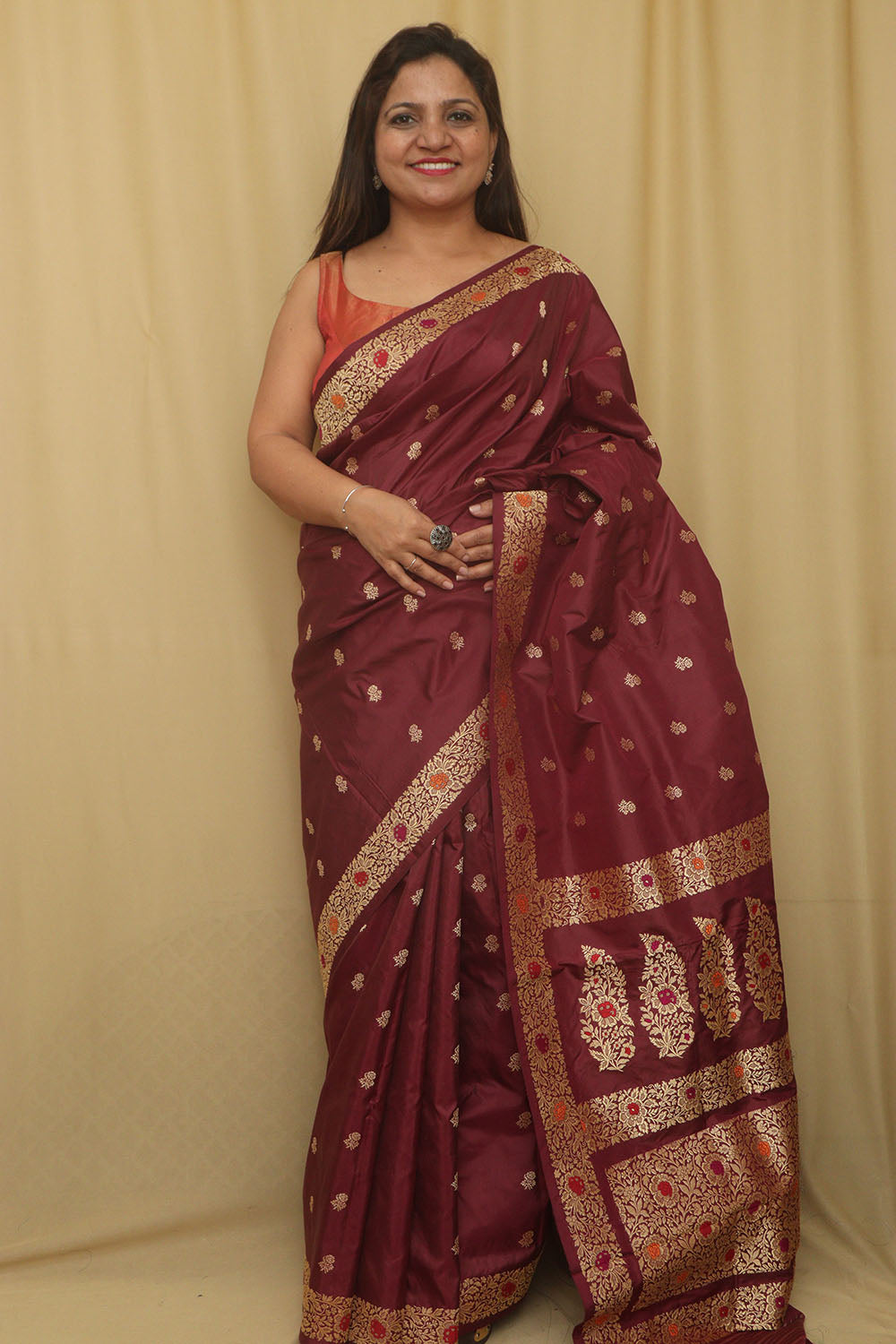 Exquisite Maroon Handloom Banarasi Pure Katan Silk Kadwa Meenakari Saree - Luxurion World