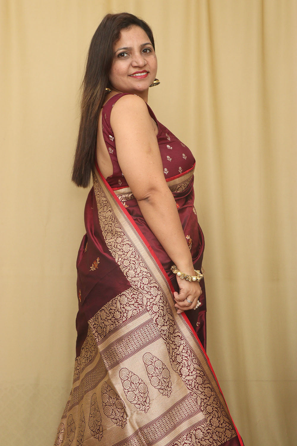 Elegant Maroon Handloom Banarasi Pure Katan Silk Kadwa Meenakari Saree - Luxurion World