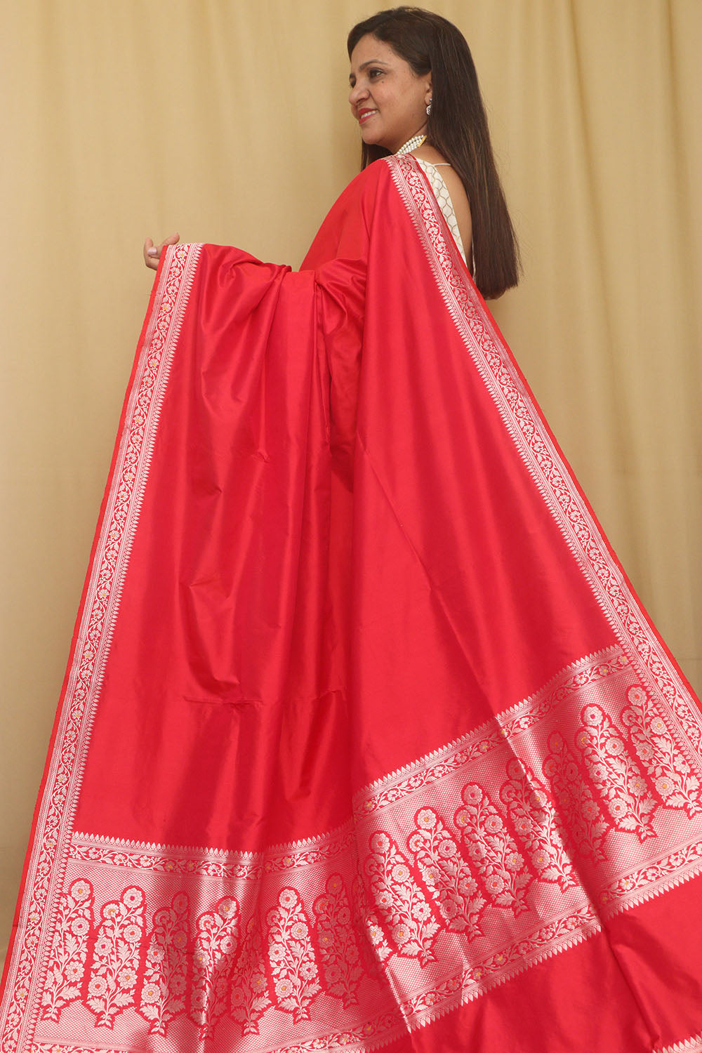 Exquisite Pink Handloom Banarasi Pure Katan Silk Kadwa Meenakari Saree - Luxurion World