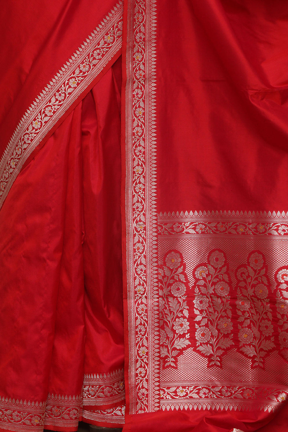 Exquisite Pink Handloom Banarasi Pure Katan Silk Kadwa Meenakari Saree - Luxurion World
