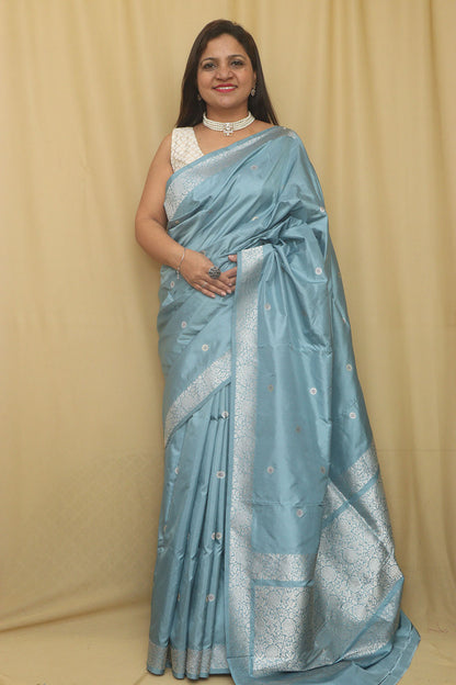 Exquisite Blue Handloom Banarasi Pure Katan Silk Kadwa Saree - Luxurion World