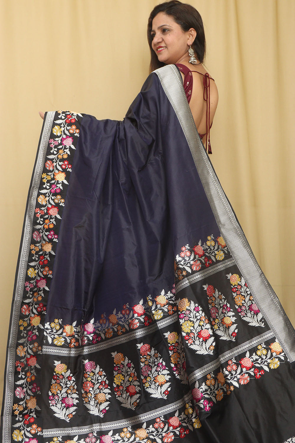 Exquisite Blue Handloom Banarasi Pure Katan Silk Kadwa Meenakari Saree - Luxurion World