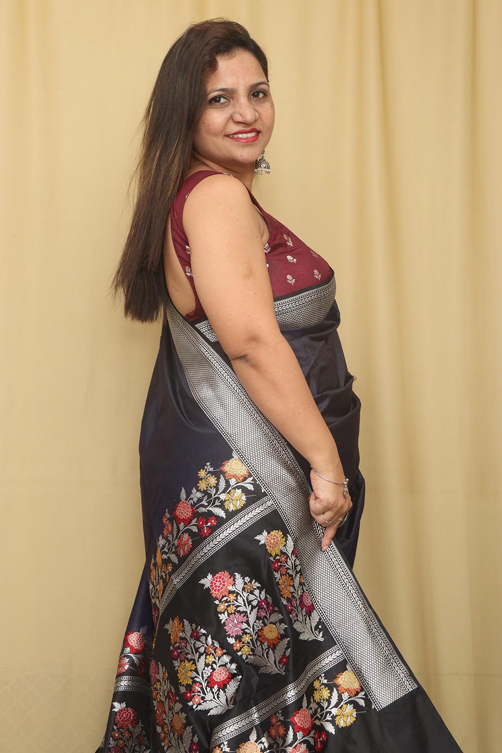 Exquisite Blue Handloom Banarasi Pure Katan Silk Kadwa Meenakari Saree - Luxurion World