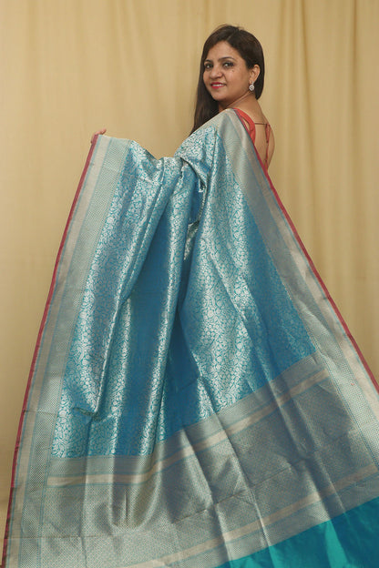 Exquisite Blue Handloom Banarasi Pure Katan Silk Kadwa Saree - Luxurion World