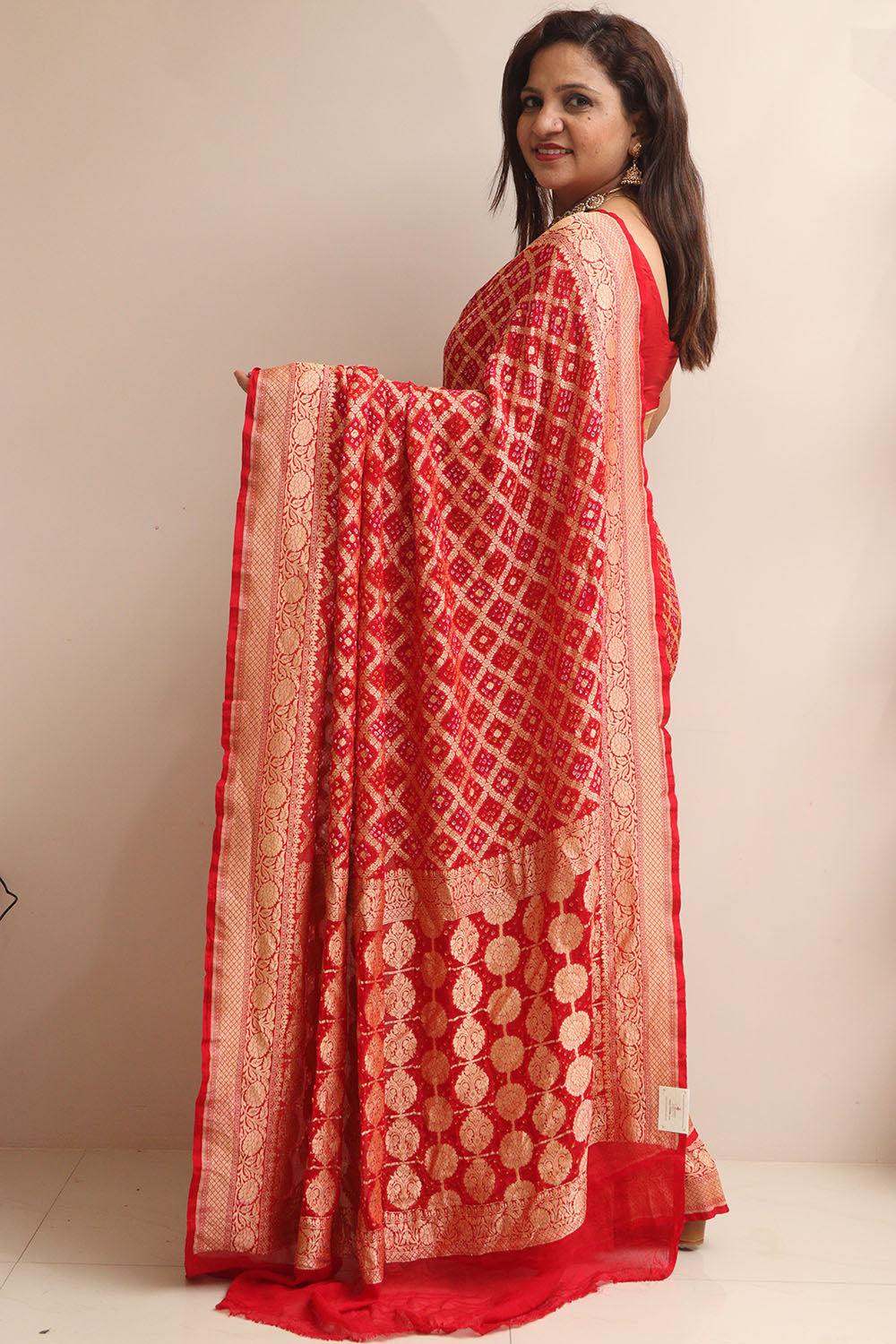 Stunning Red Banarasi Bandhani Pure Georgette Saree - Luxurion World