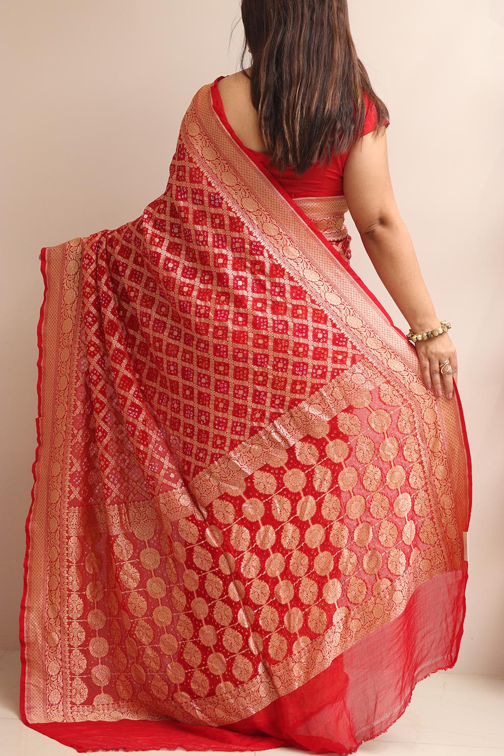 Stunning Red Banarasi Bandhani Pure Georgette Saree - Luxurion World