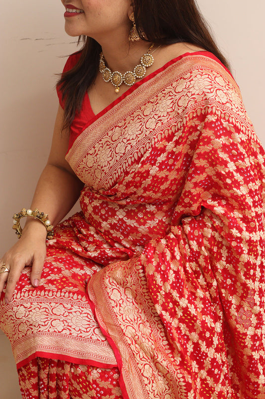 Banarasi Bandhani Pure Georgette Saree - Elegant and Traditional - Luxurion World