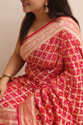 Stunning Pink Banarasi Bandhani Pure Georgette Saree - Luxurion World