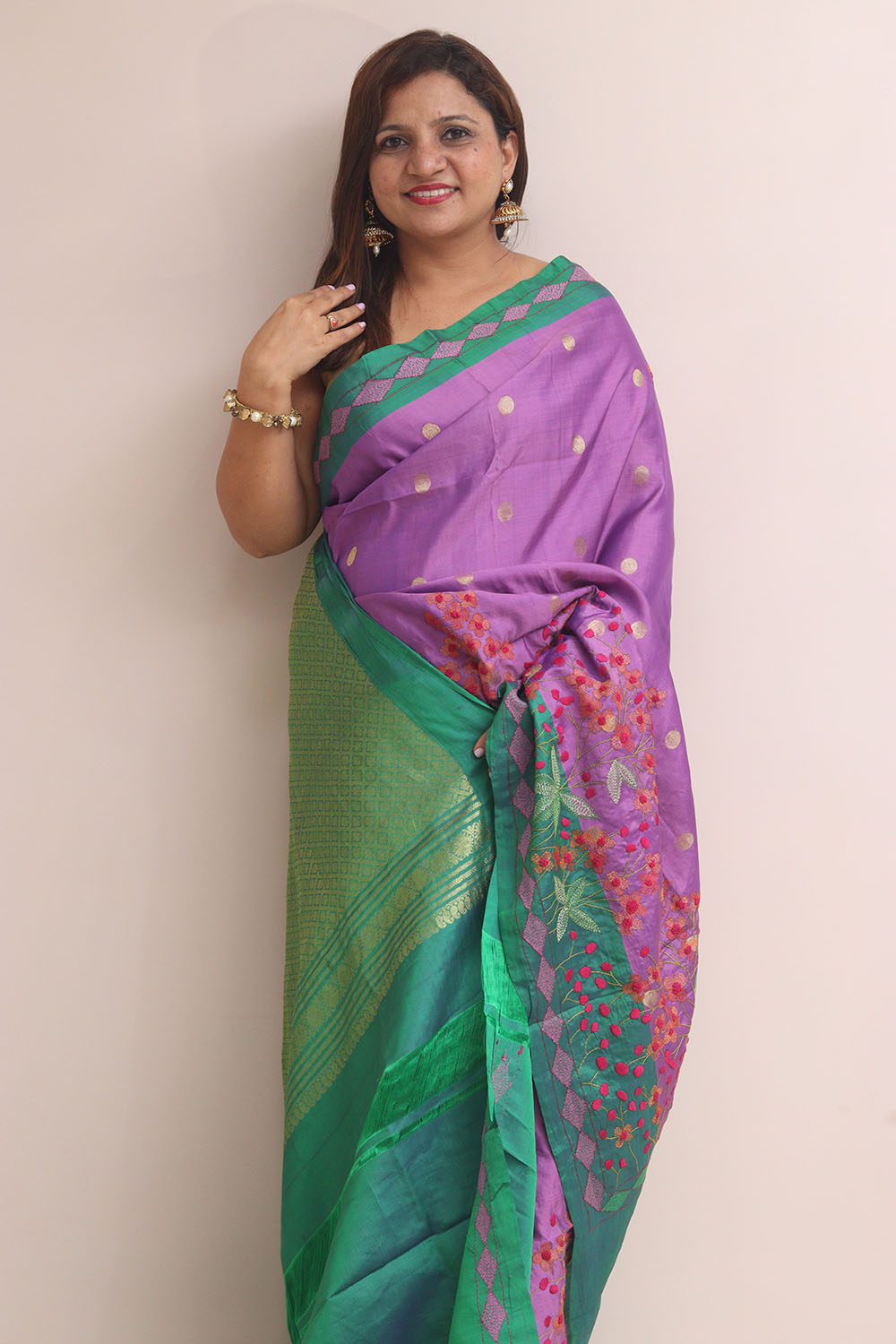 Stunning Purple Gadwal Silk Saree With Kantha Embroidered Work - Luxurion World