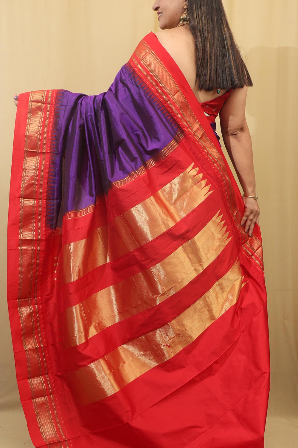 Exquisite Purple Ilkal Silk Saree - Pure Elegance - Luxurion World