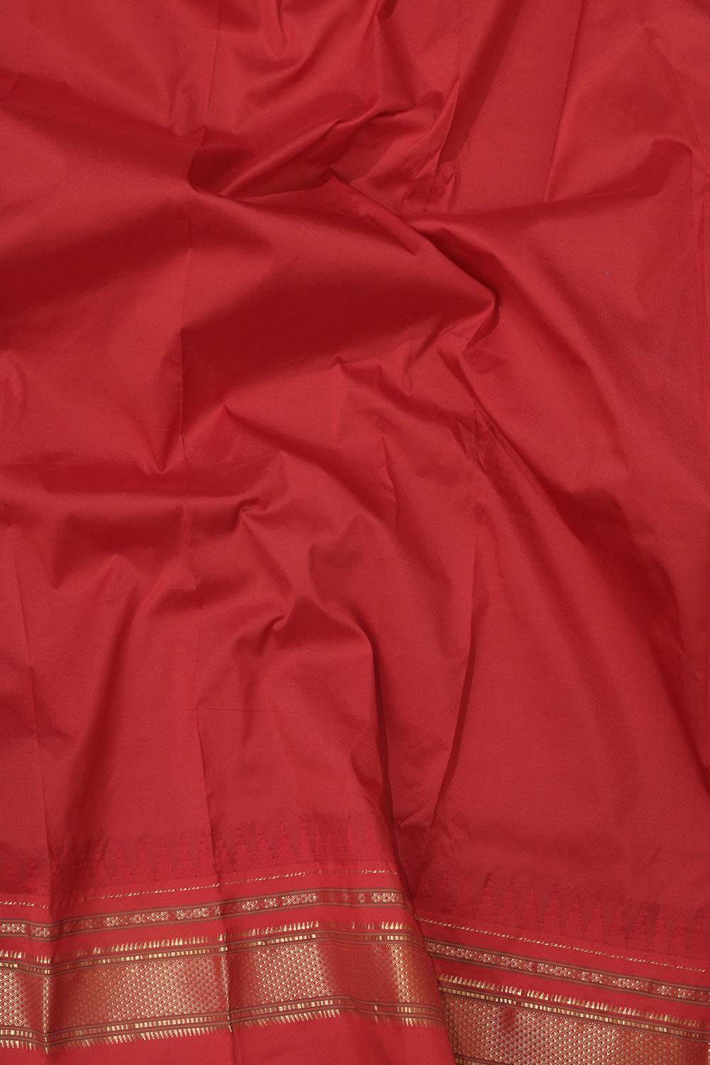 Exquisite Purple Ilkal Silk Saree - Pure Elegance - Luxurion World