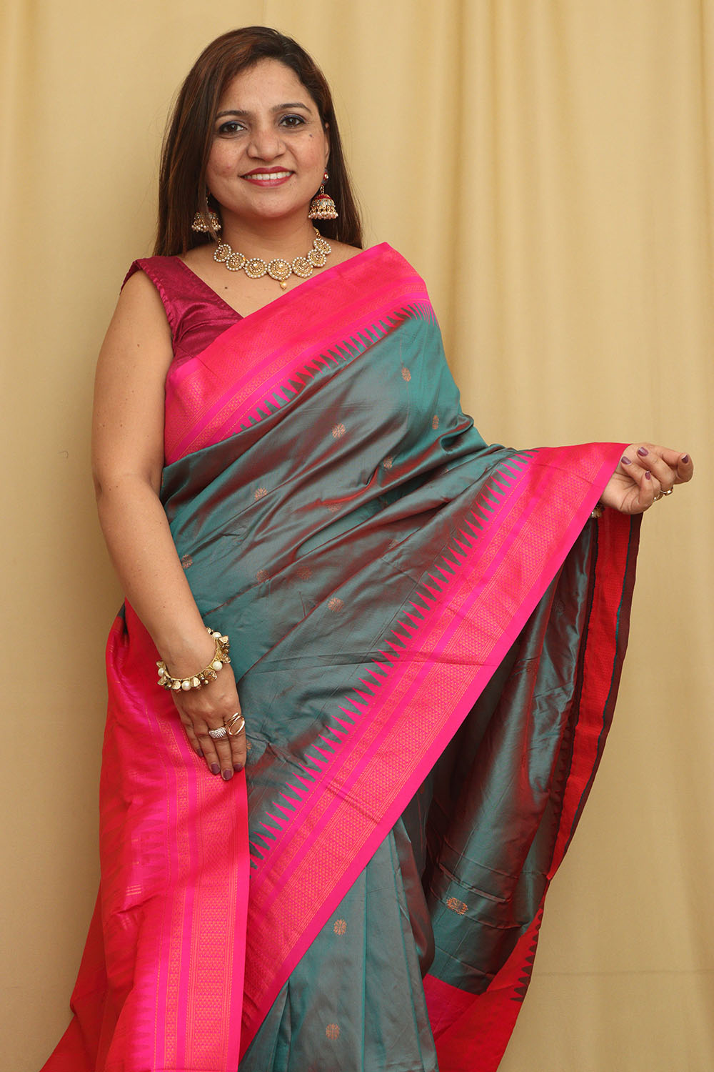 Stunning Green Shot Ilkal Silk Saree - Limited Edition - Luxurion World