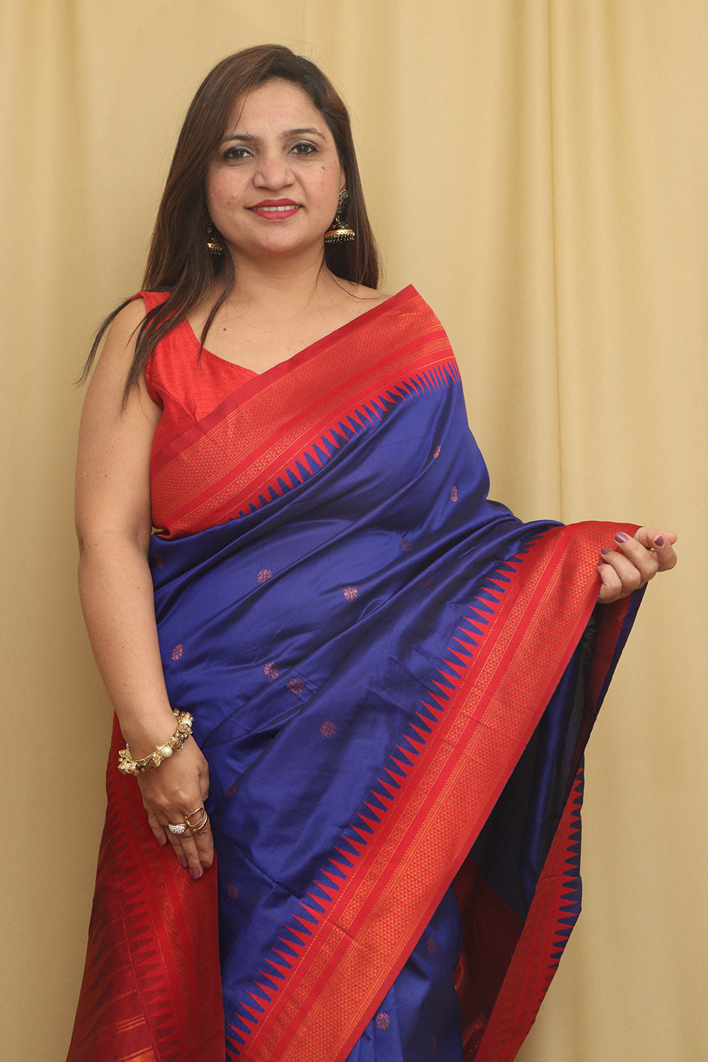 Blue Ilkal Silk Saree: Elegant and Timeless - Luxurion World