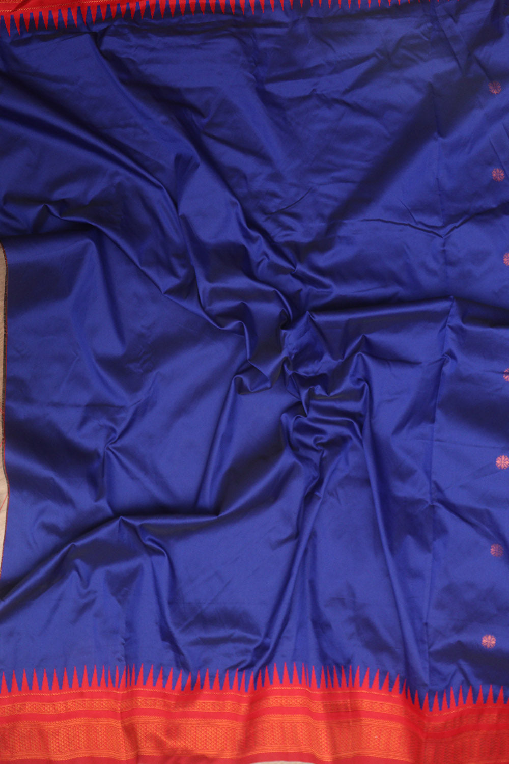 Blue Ilkal Silk Saree: Elegant and Timeless - Luxurion World