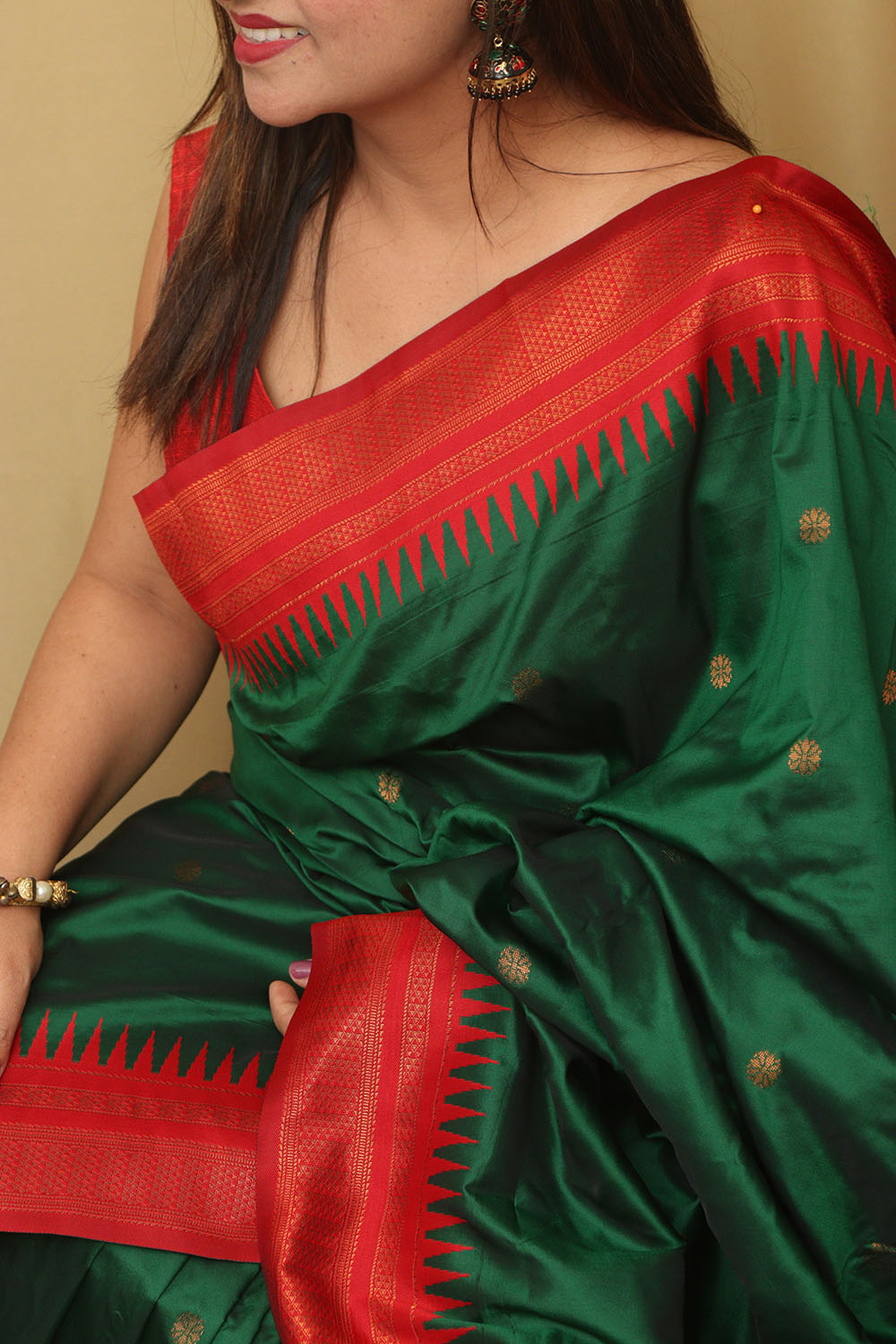 Stunning Green Ilkal Silk Saree - Traditional Beauty - Luxurion World
