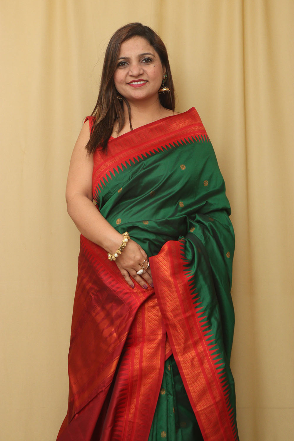 Stunning Green Ilkal Silk Saree - Traditional Beauty - Luxurion World