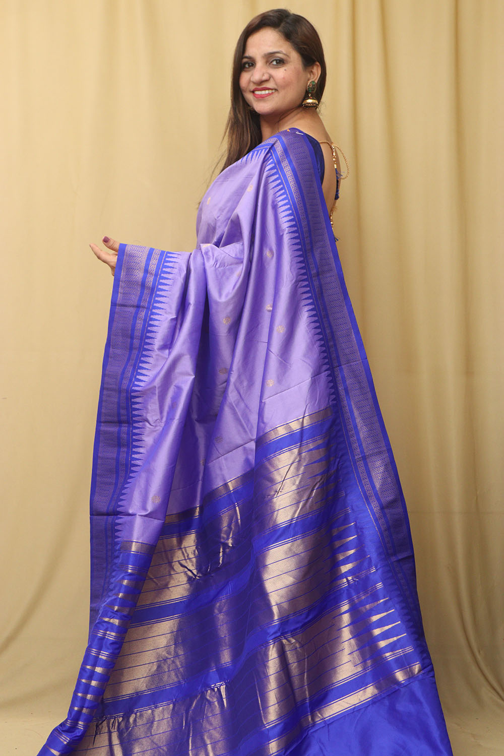 Stunning Purple Ilkal Silk Saree - Elegant and Timeless - Luxurion World