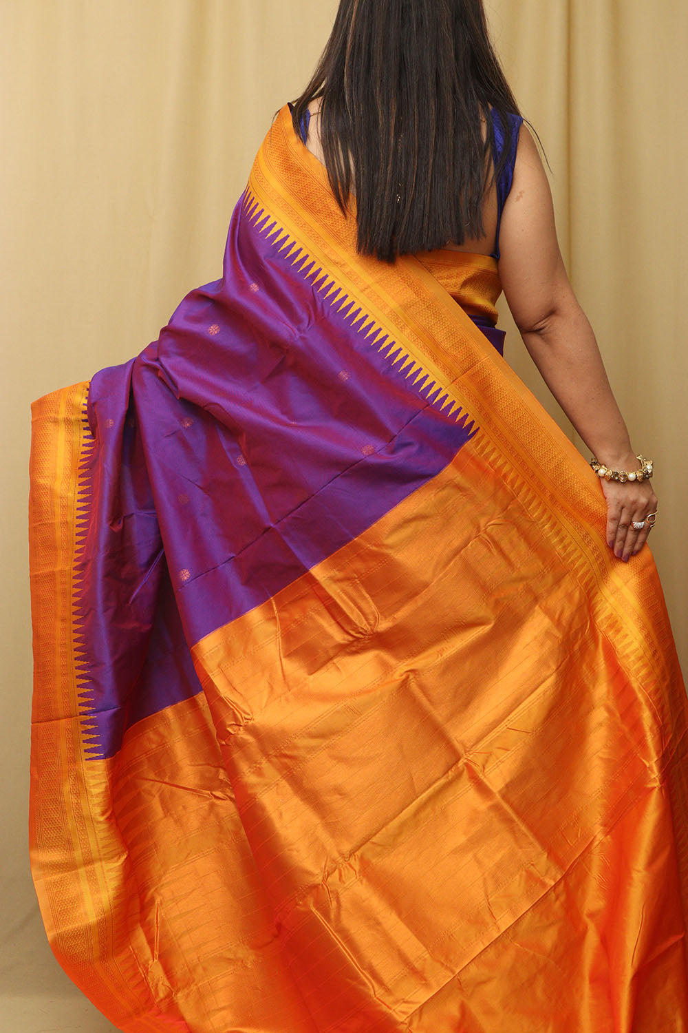 Exquisite Purple Ilkal Silk Saree - Elegant and Timeless - Luxurion World