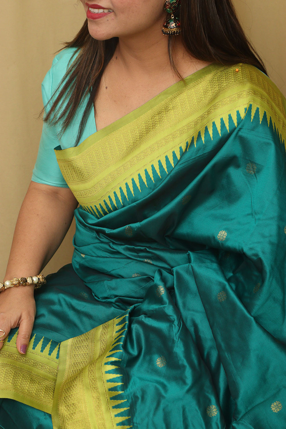 Stunning Green Ilkal Silk Saree - Elegant and Timeless - Luxurion World
