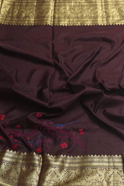 Orange Kanjeevaram Silk Saree With Kantha Embroidered Work - Luxurion World