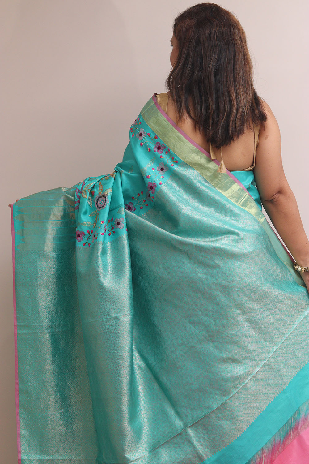Blue Kanjeevaram Silk Saree With Kantha Embroidered Work - Luxurion World