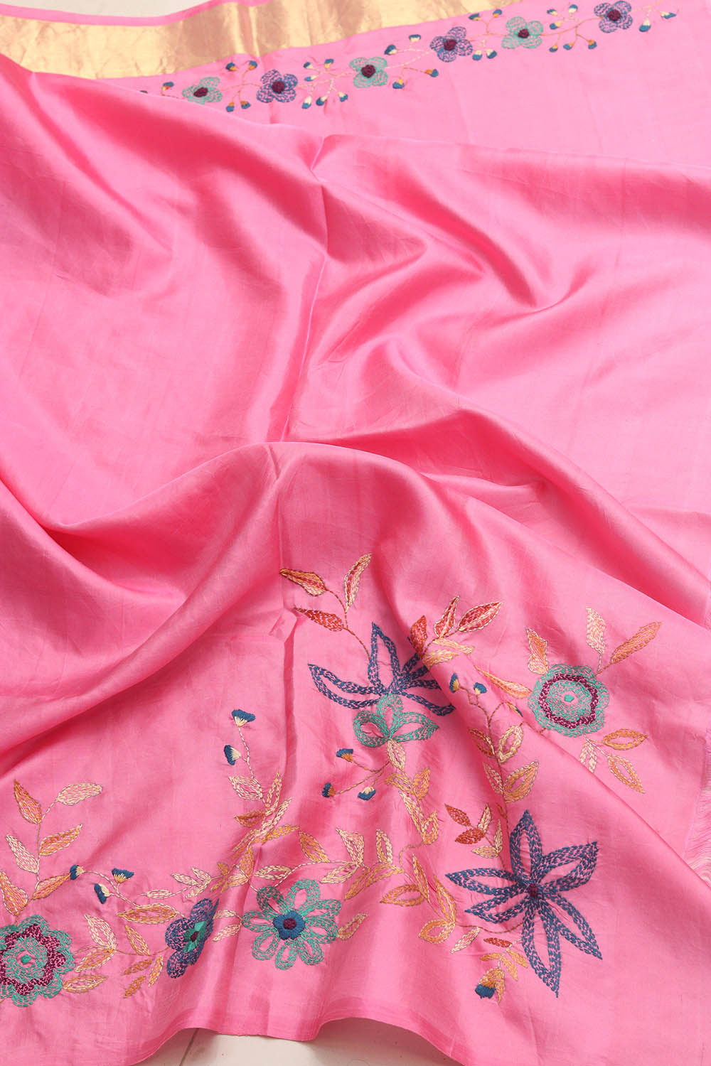 Blue Kanjeevaram Silk Saree With Kantha Embroidered Work - Luxurion World