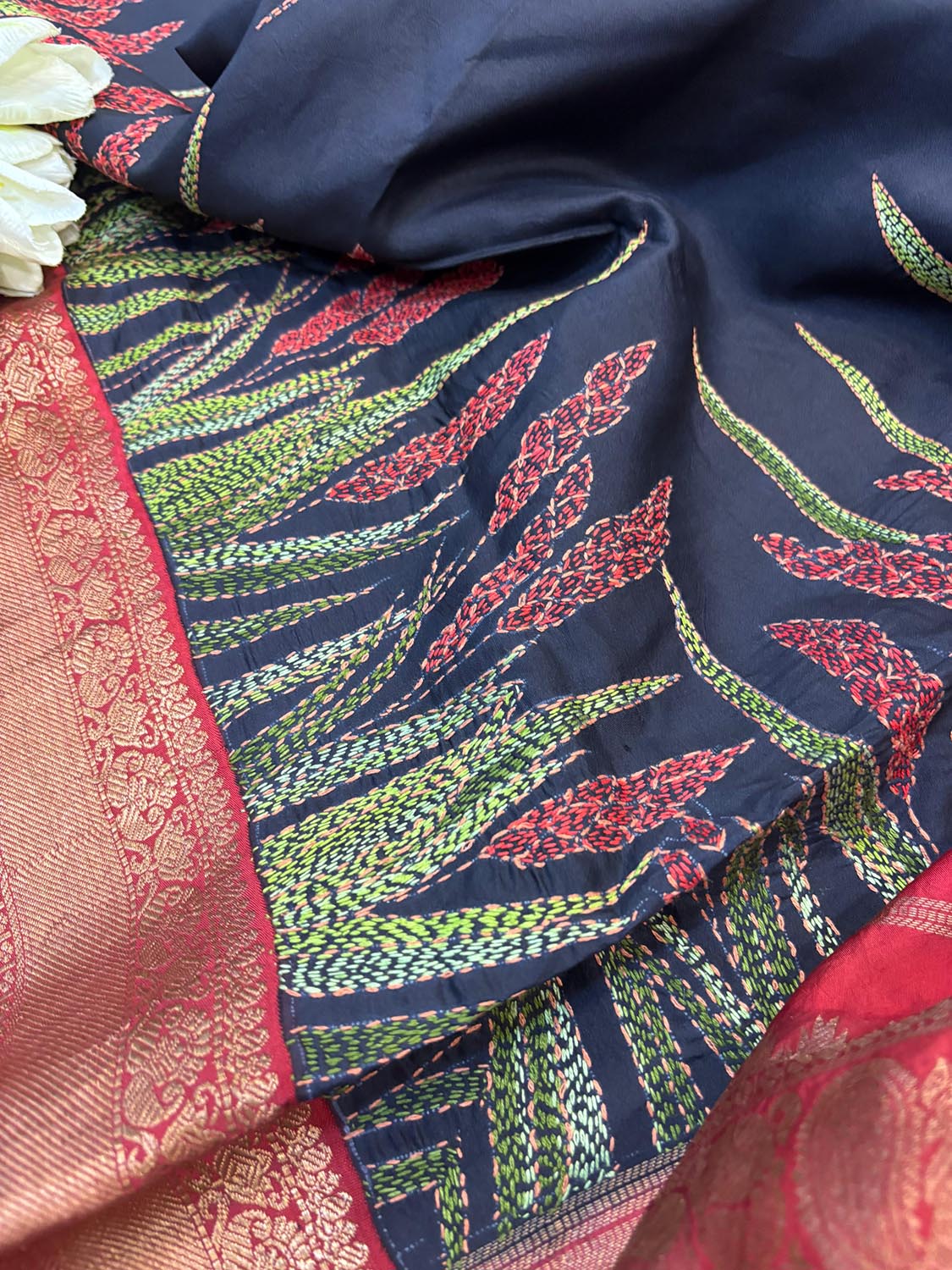 Black Handloom Kanjeevaram Pure Silk Saree With Hand Kantha Work - Luxurion World