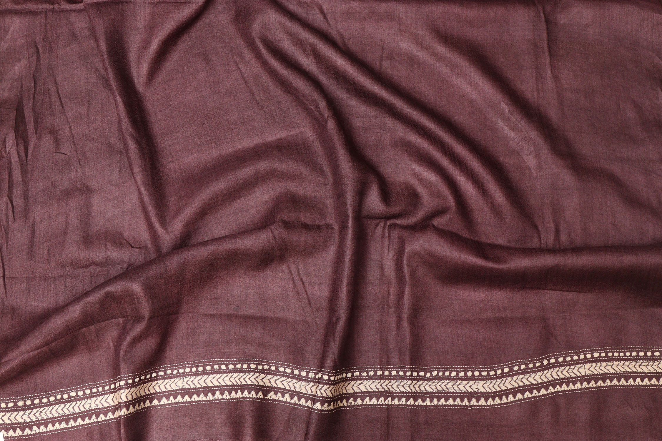 Exquisite Brown Kantha Hand Embroidered Gachi Tussar Silk Saree - Luxurion World