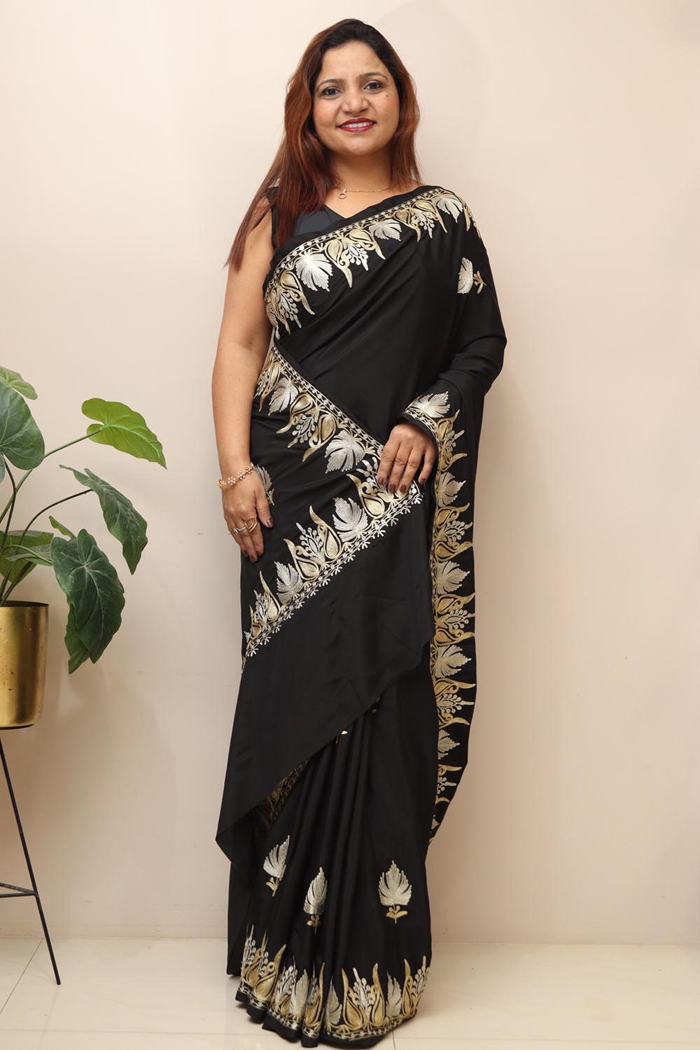 Elegant Black Embroidered Kashmiri Tilla Work Crepe Saree - Luxurion World