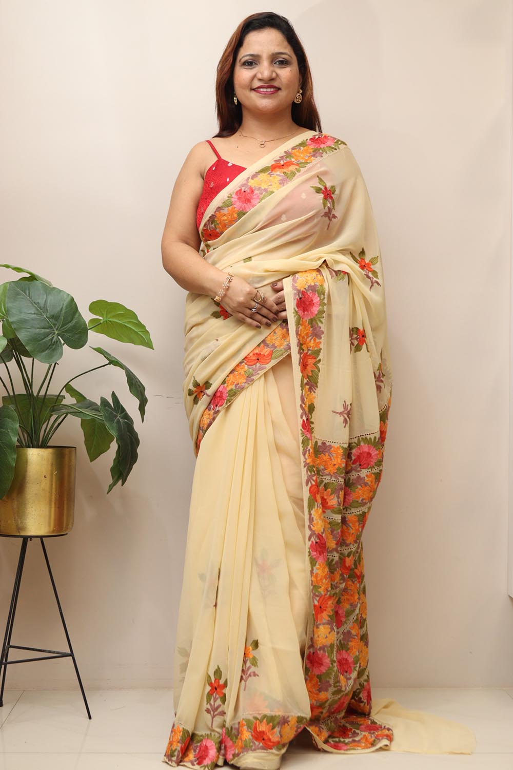 Elegant Cream Embroidered Kashmiri Aari Work Georgette Saree - Luxurion World