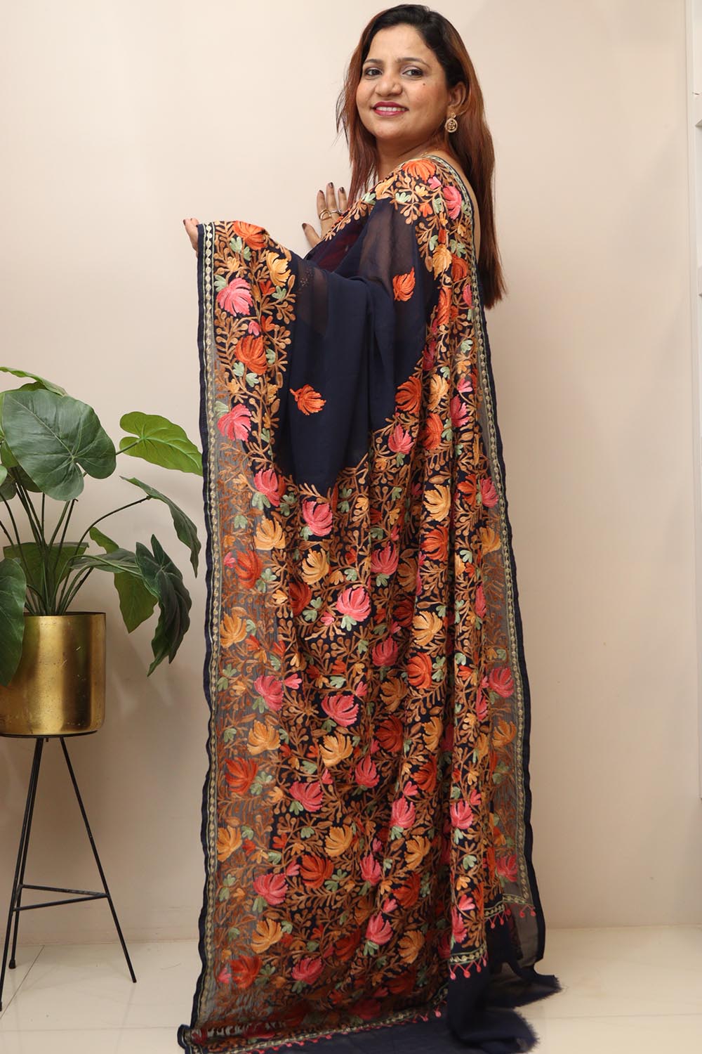 Elegant Blue Embroidered Kashmiri Aari Work Georgette Saree - Luxurion World