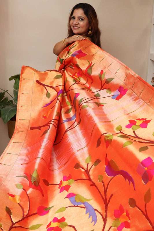 Exquisite Golden Handloom Paithani Pure Silk Muniya Border Parrot And Flower Design Saree - Luxurion World