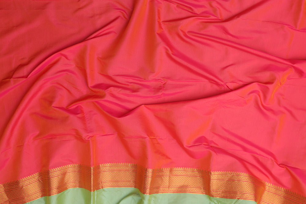 Exquisite Green Paithani Silk Saree with Maharani Pallu - Luxurion World