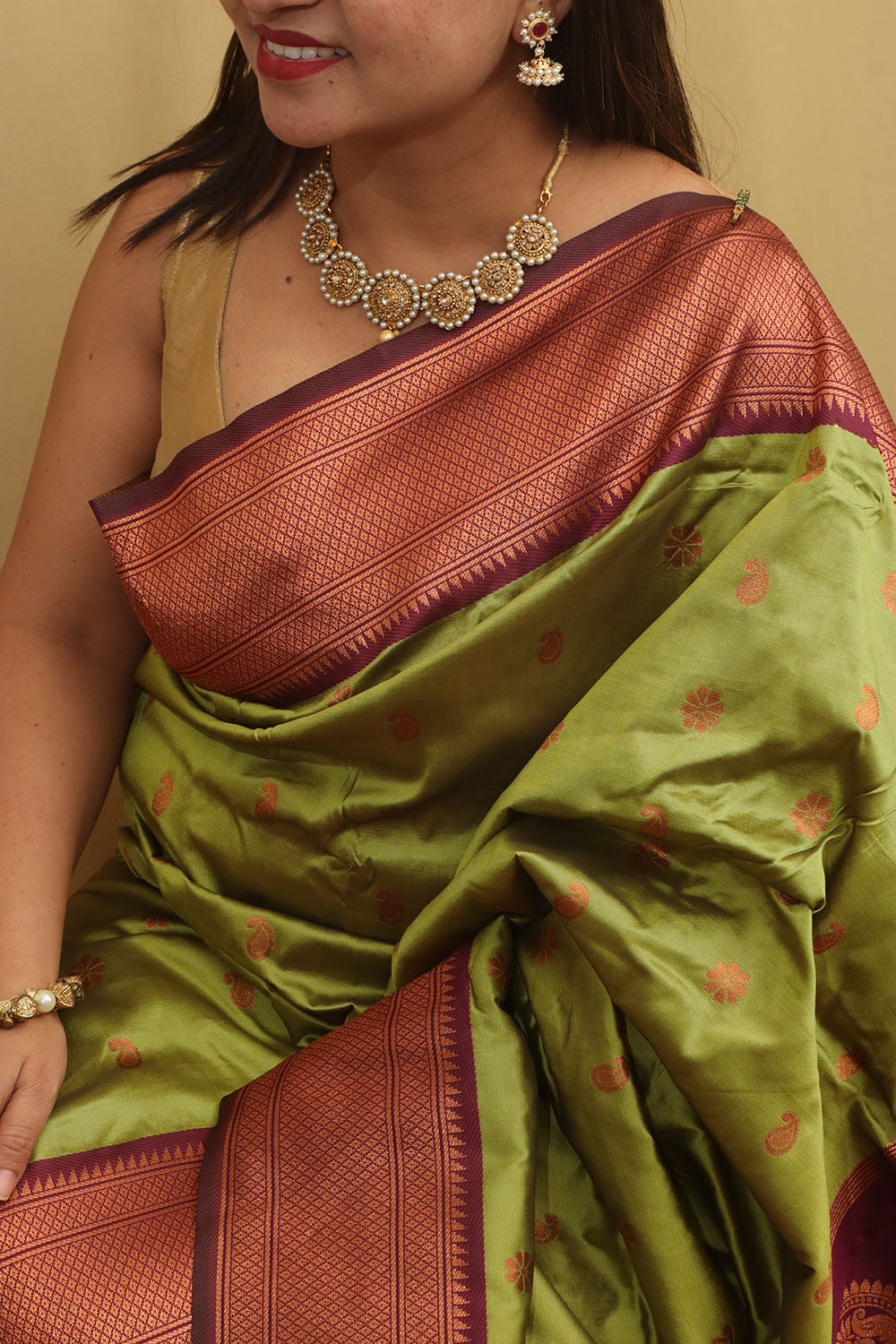 Stunning Green Paithani Silk Saree With Maharani Pallu - Luxurion World