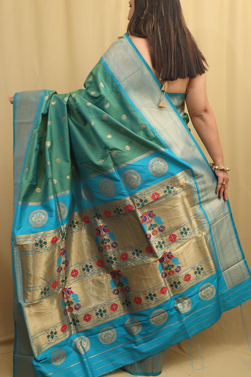 Stunning Green & Blue Paithani Silk Saree With Maharani Pallu - Luxurion World