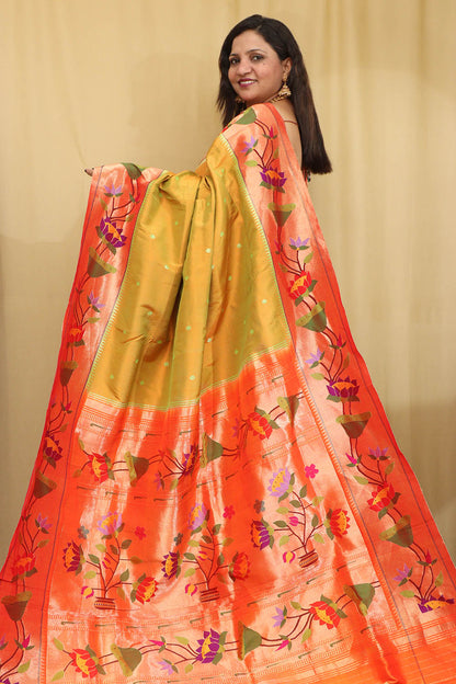 Green Paithani Handloom Flower Design Pure Silk Saree - Luxurion World